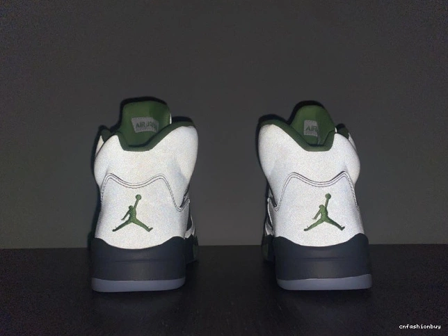 Green Retro DM9014-003 (2022) Jordan Bean 5 0813